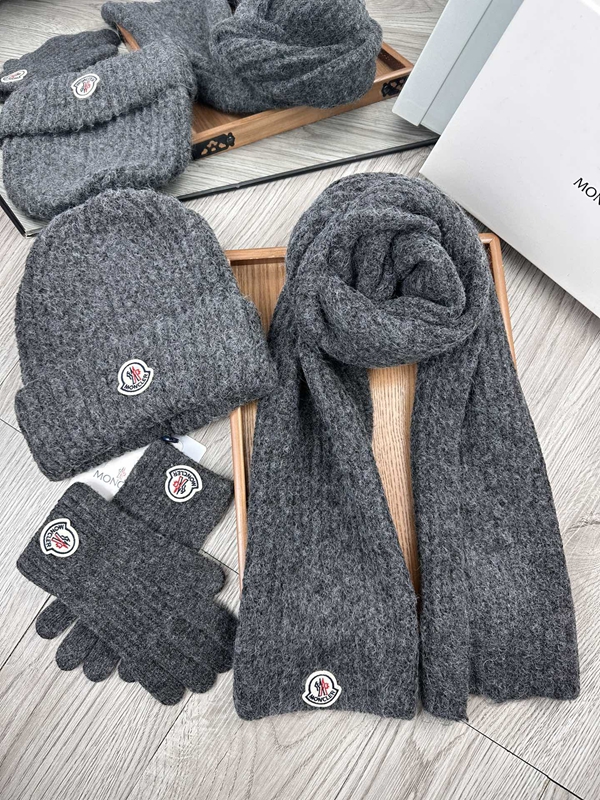 ブランドマフラー角部分ディテール